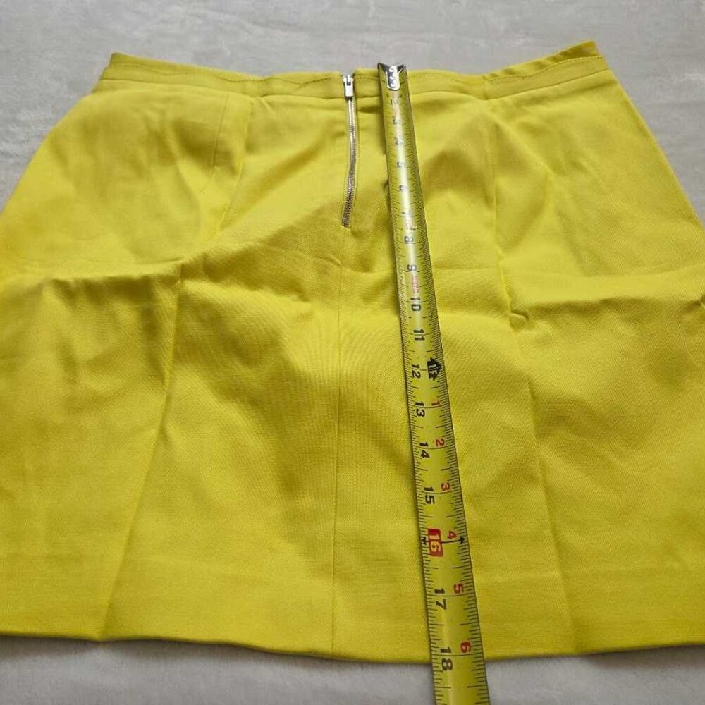 New 10 Banana Republic scalloped mini skirt in Lively Chartreuse - Picture 9 of 11
